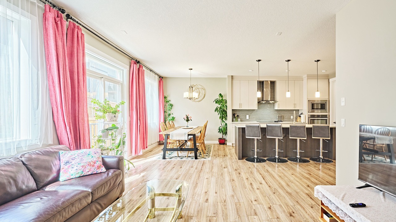 Photo of Livingroom in Symons Valley