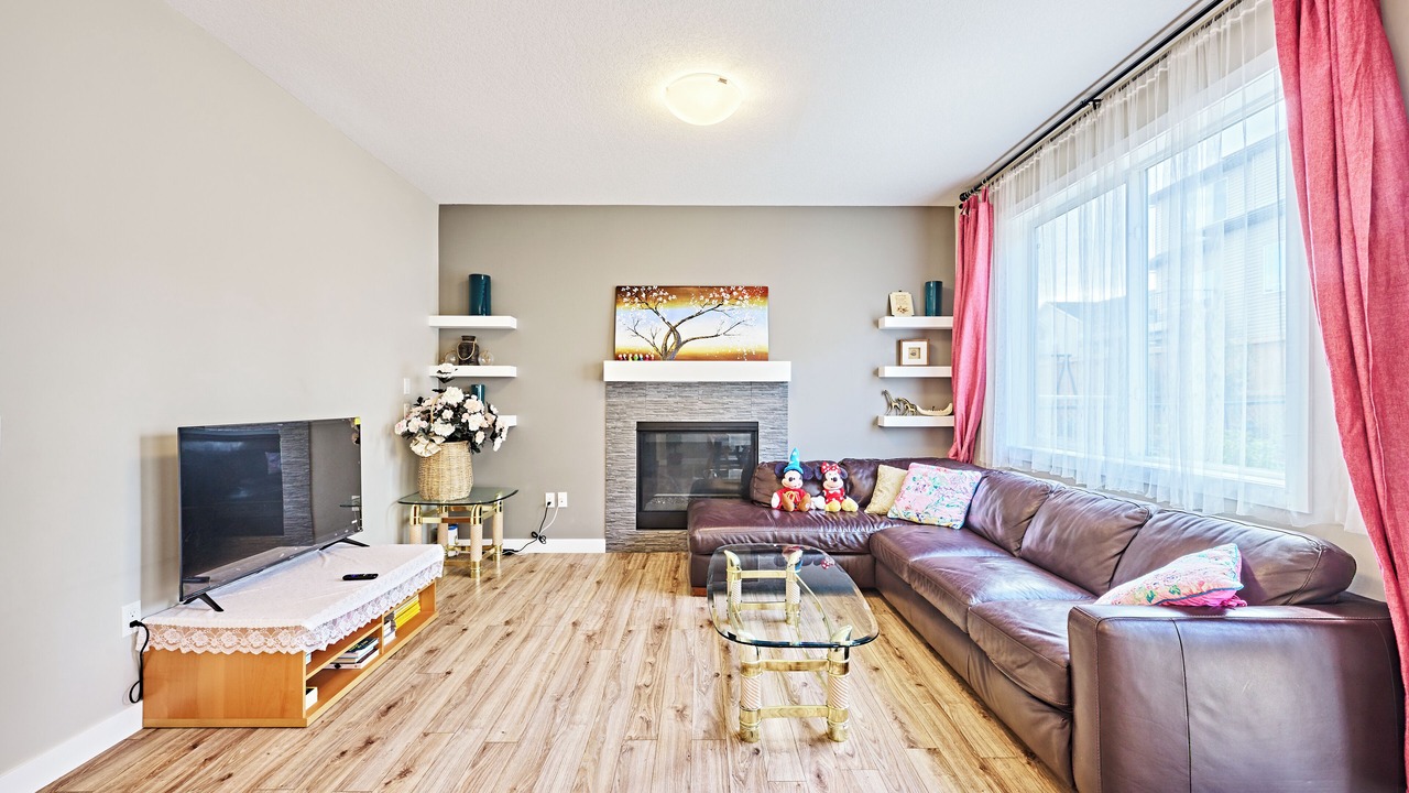 Photo of Livingroom in Symons Valley