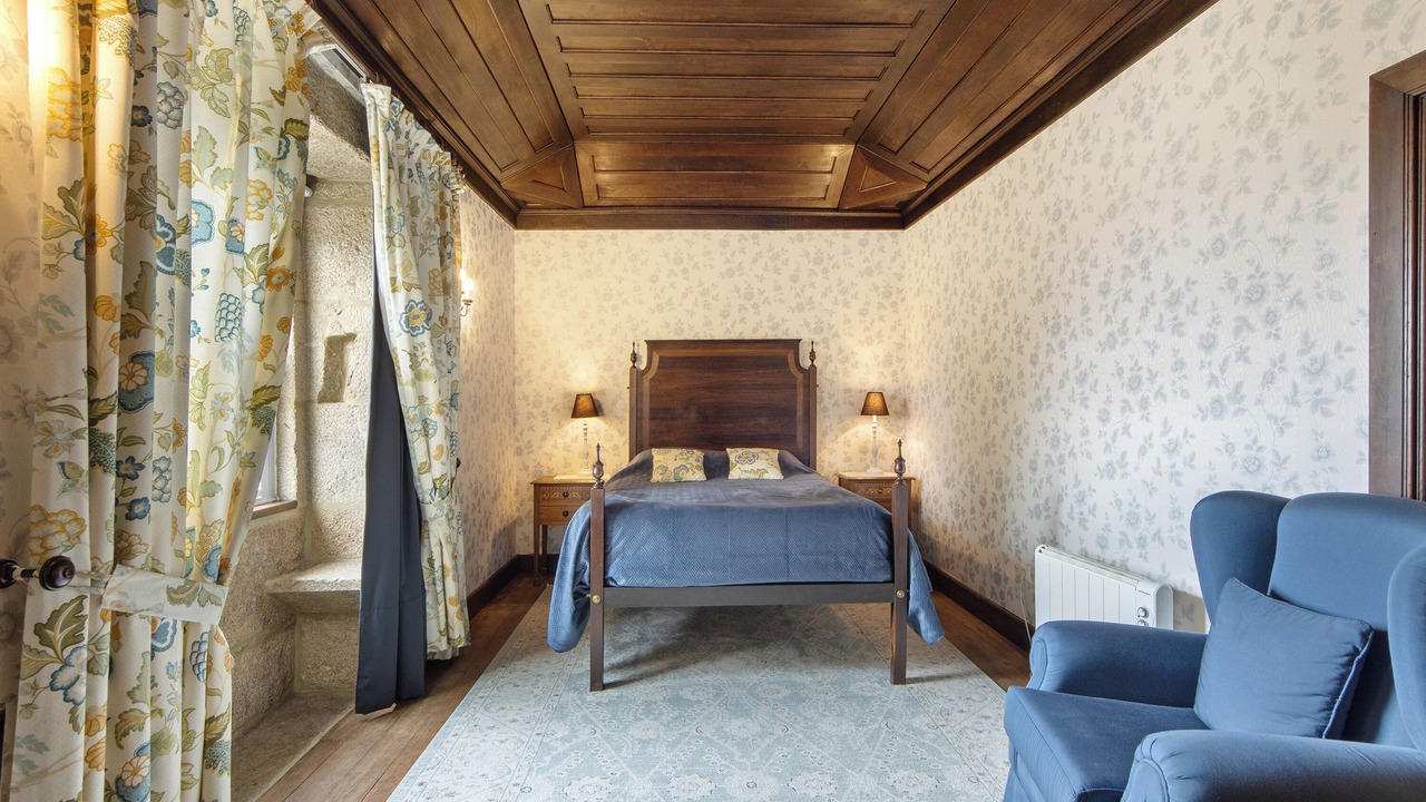 Photo of Bedroom in Moimenta da Beira