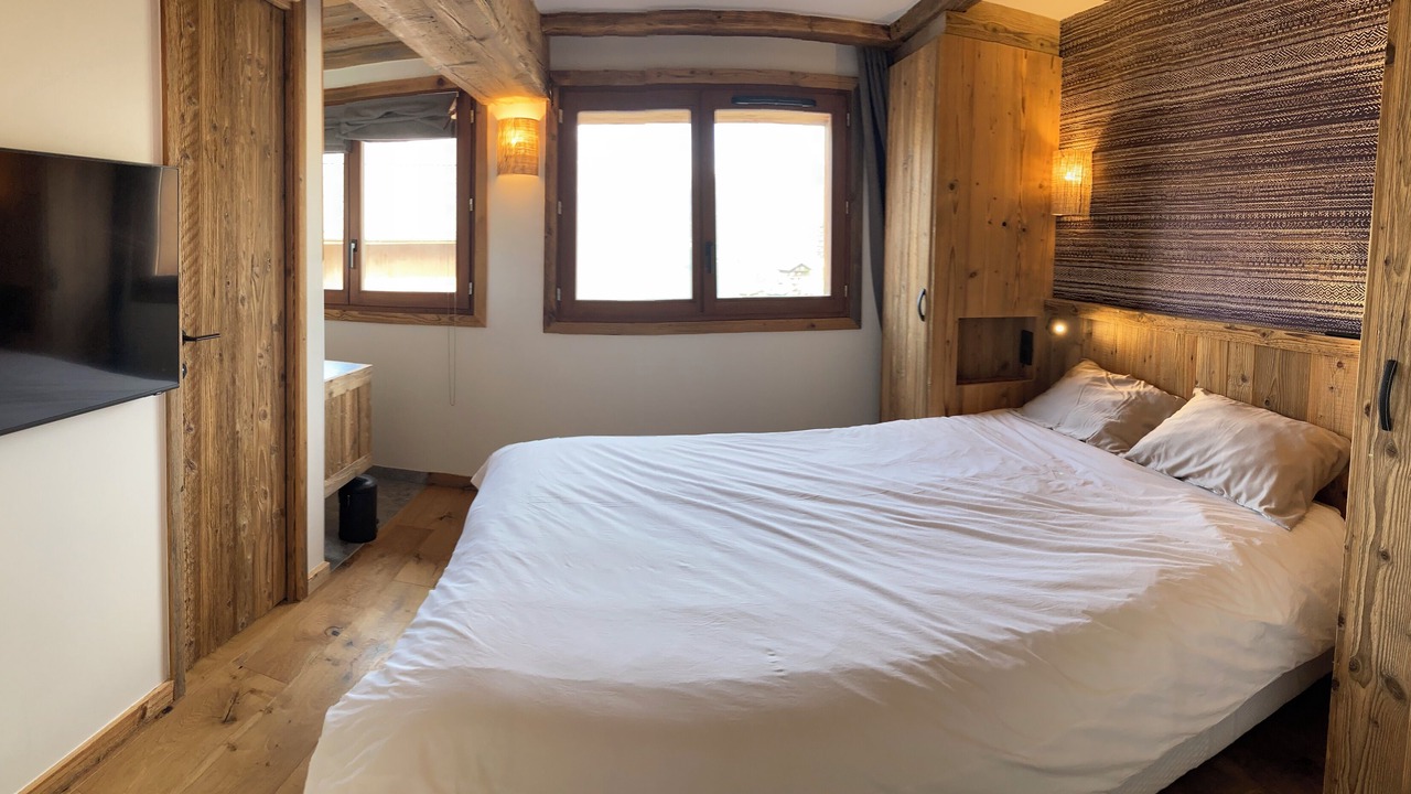 Photo of Bedroom in Les Almes