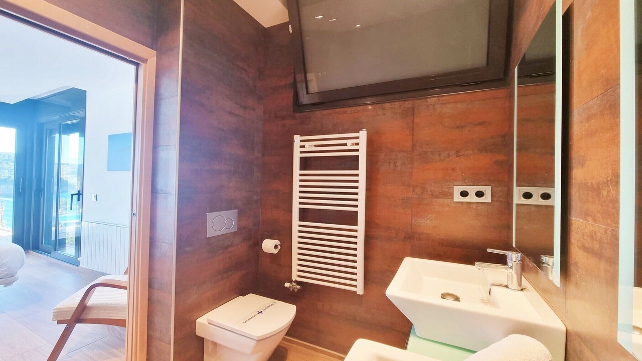 Photo of Bathroom in L'Escala