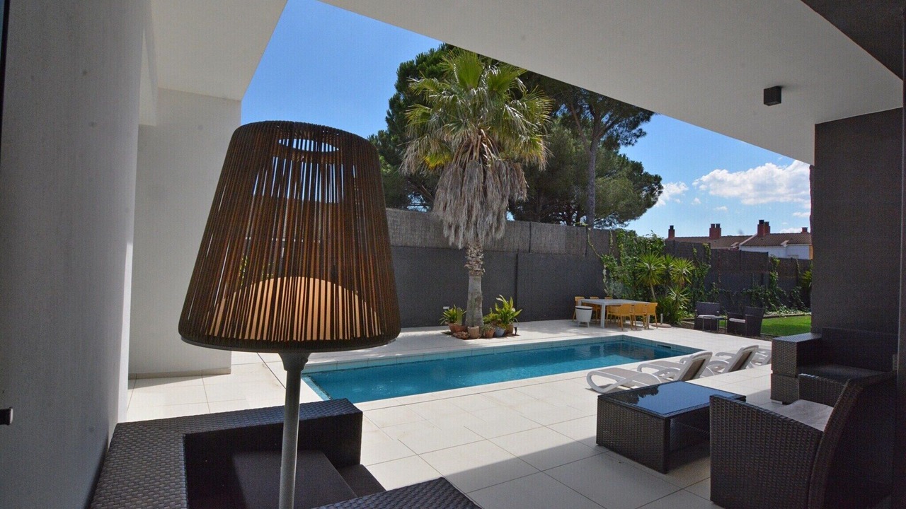 Photo of Patio Balcony in L'Escala
