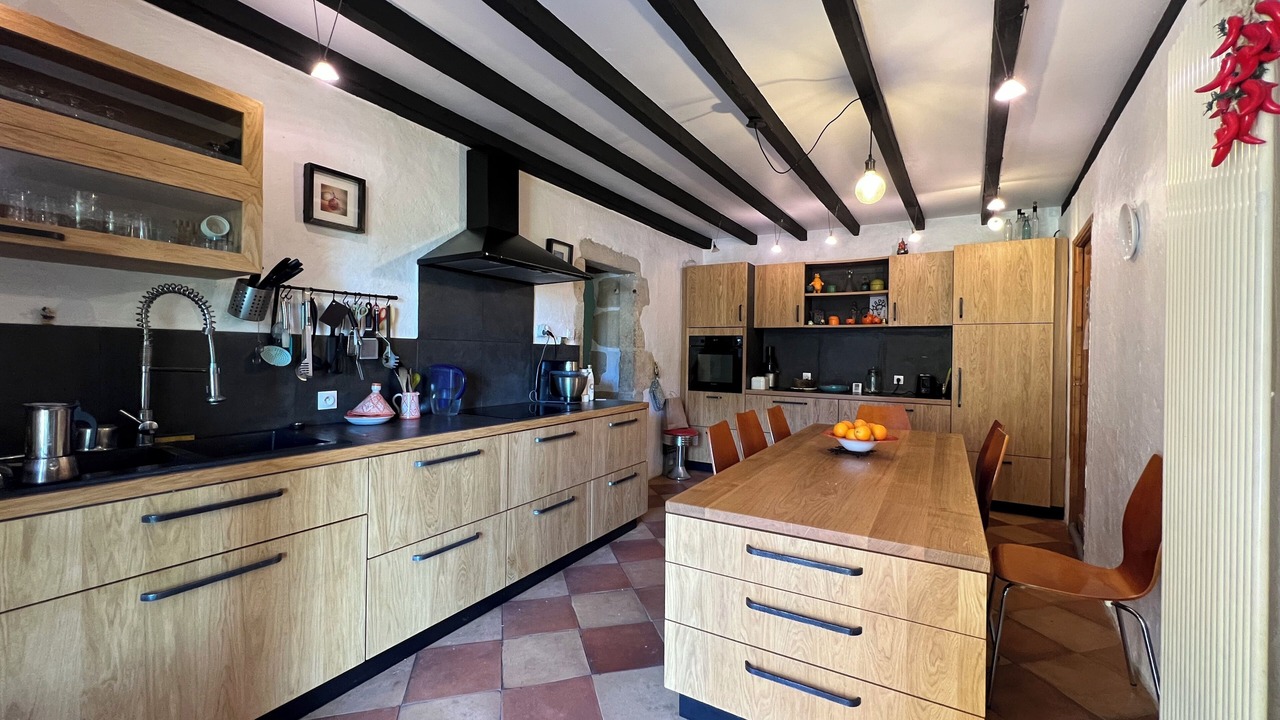 Photo of Kitchen in Floudes