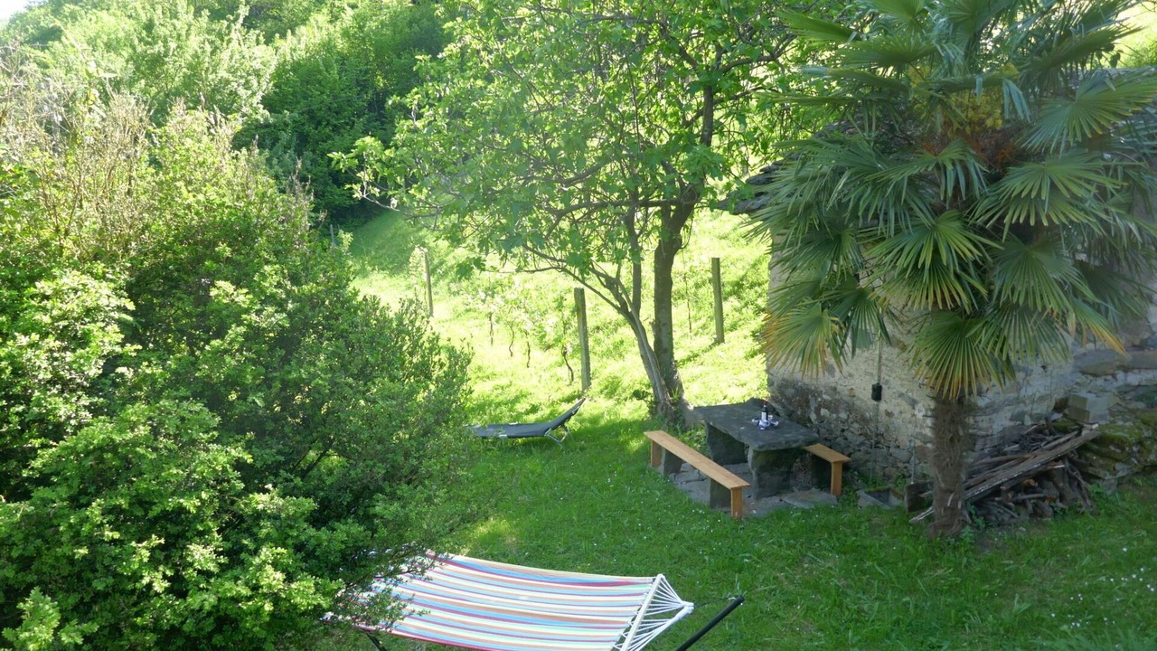 Photo of Outdoor in Semione
