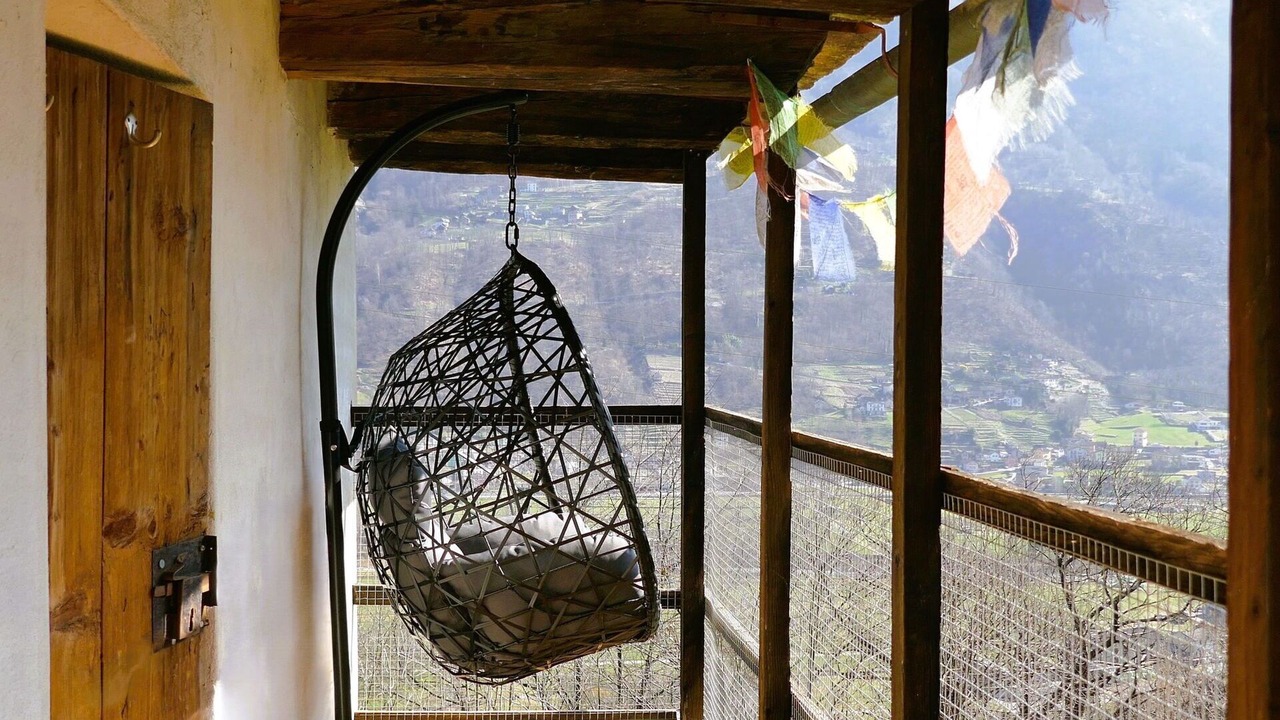 Photo of Outdoor in Semione