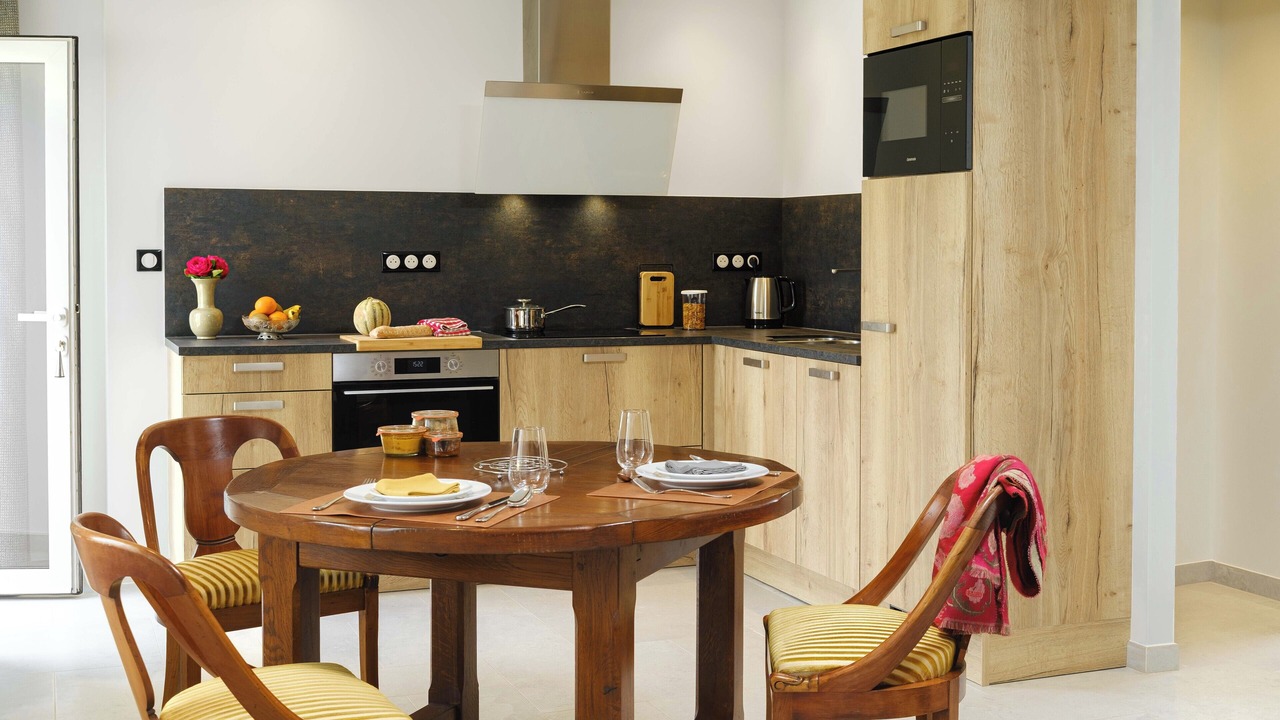 Photo of Kitchen in Crepon