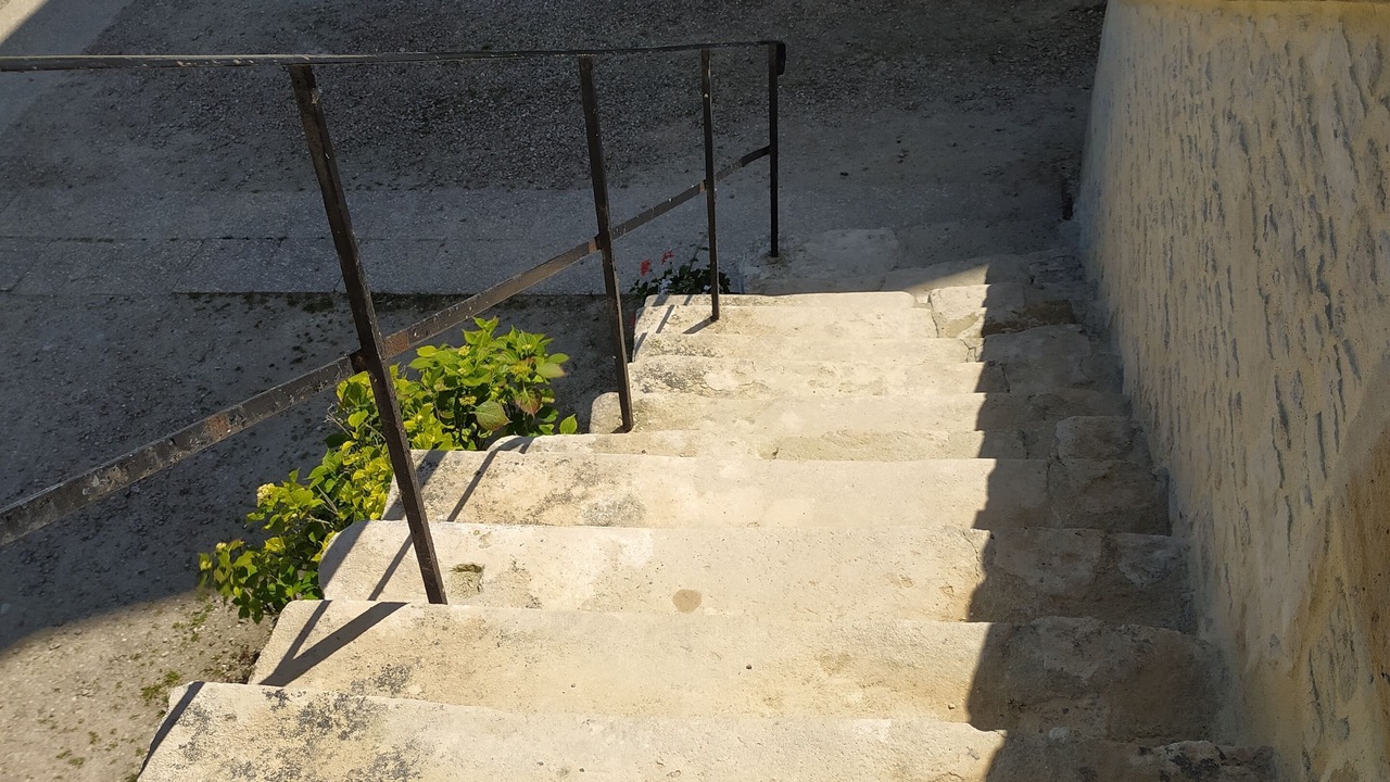 Photo of Outdoor in Crepon