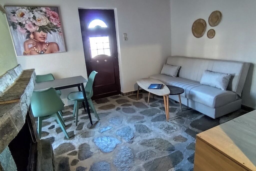 Photo of Livingroom in Zagora-Mouresi