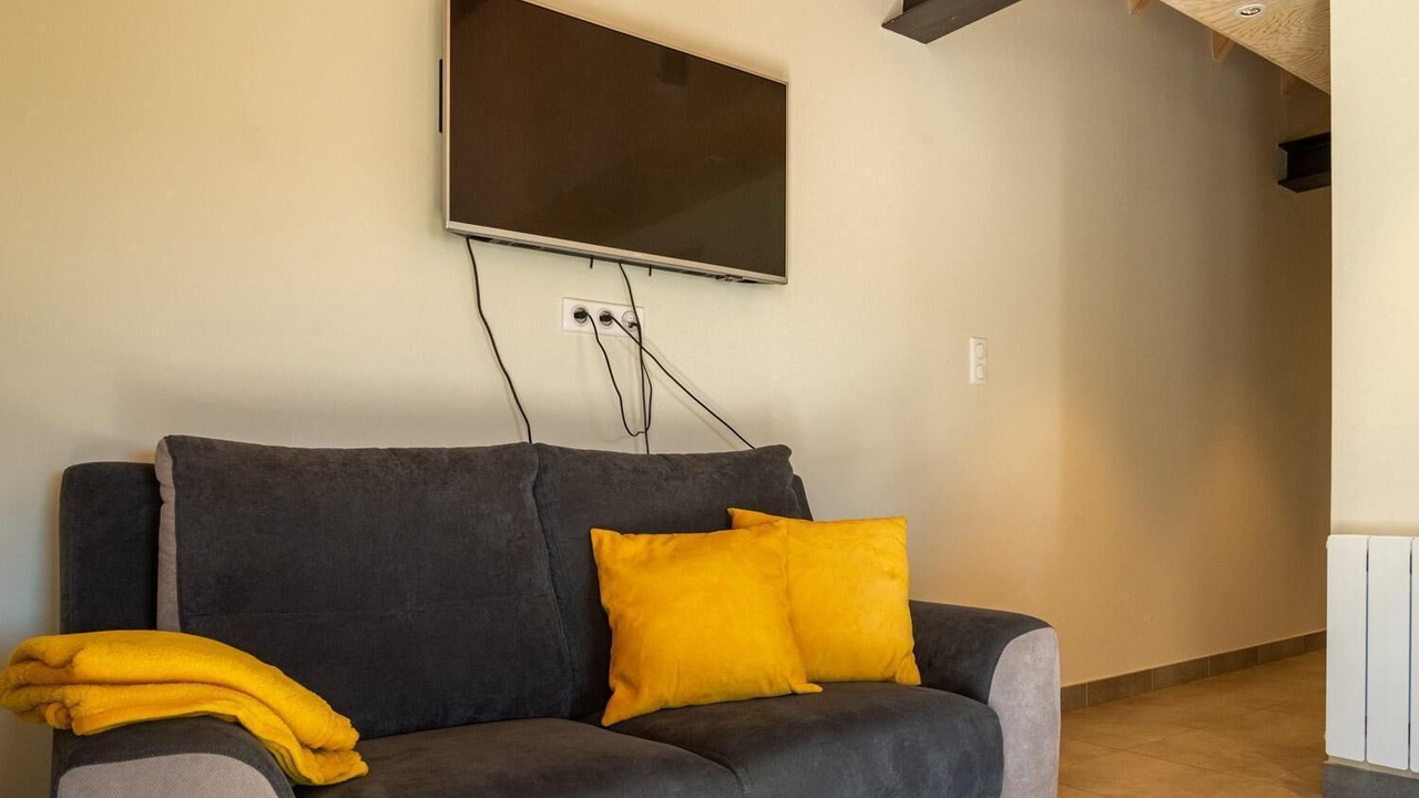Photo of Livingroom in Saint-Laurent-de-Muret
