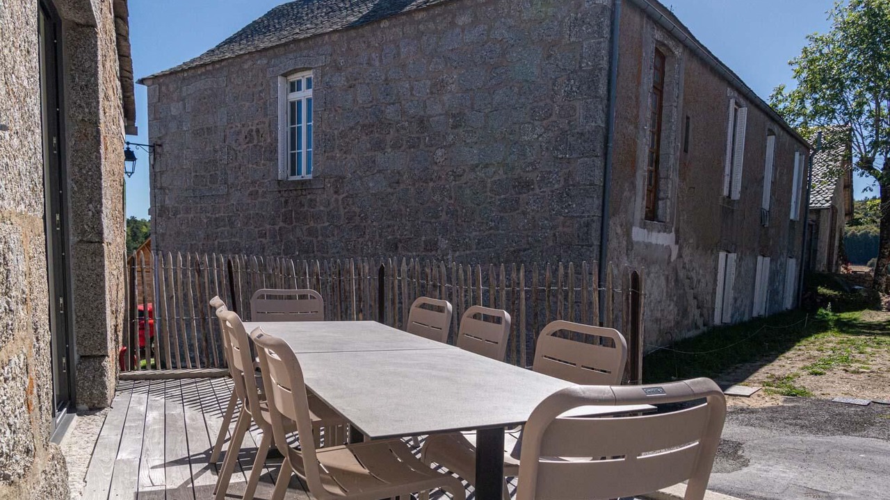 Photo of Outdoor in Saint-Laurent-de-Muret