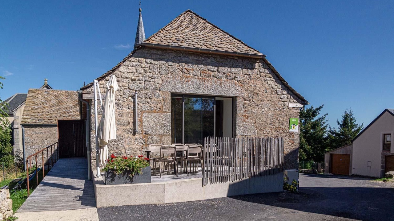 Photo of Outdoor in Saint-Laurent-de-Muret