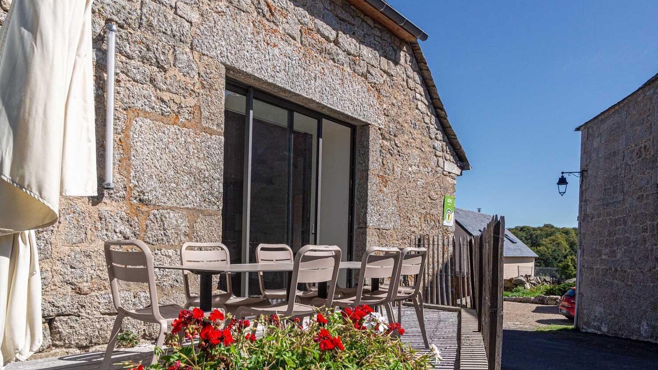 Photo of Outdoor in Saint-Laurent-de-Muret