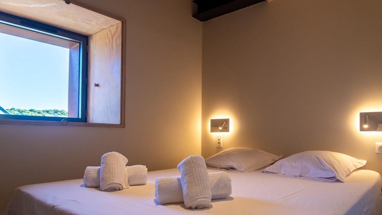 Photo of Bedroom in Saint-Laurent-de-Muret