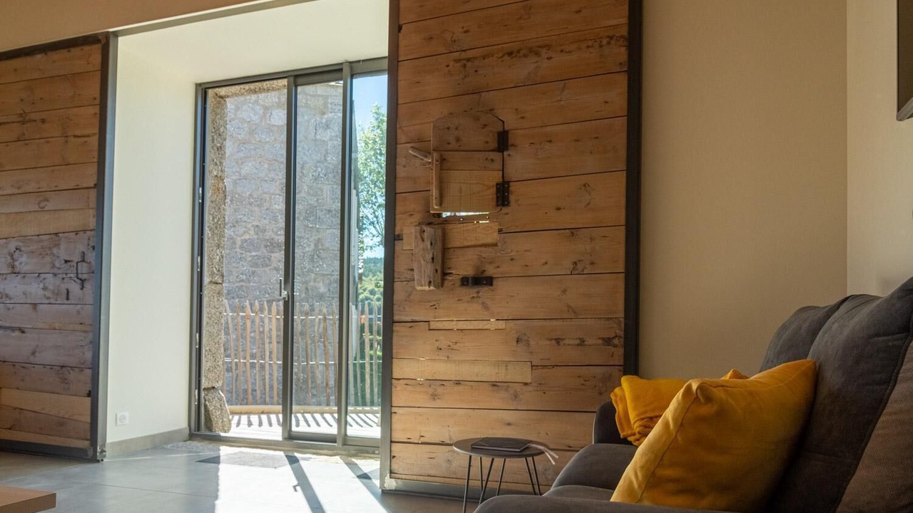 Photo of Livingroom in Saint-Laurent-de-Muret