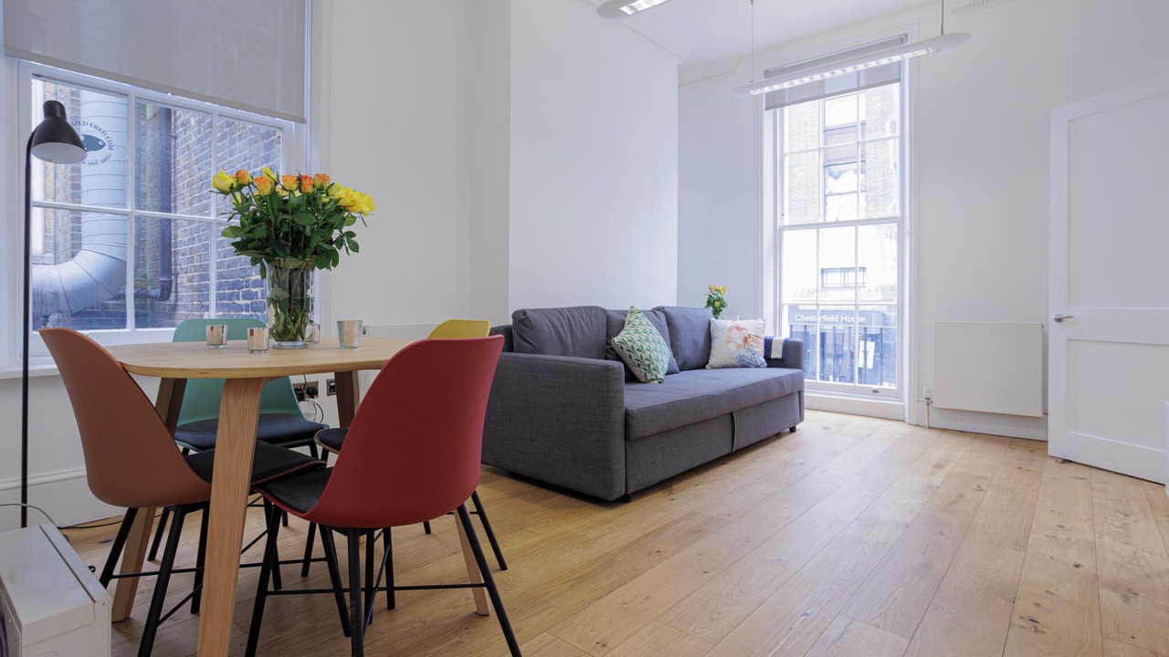 Photo of Livingroom in Fitzrovia