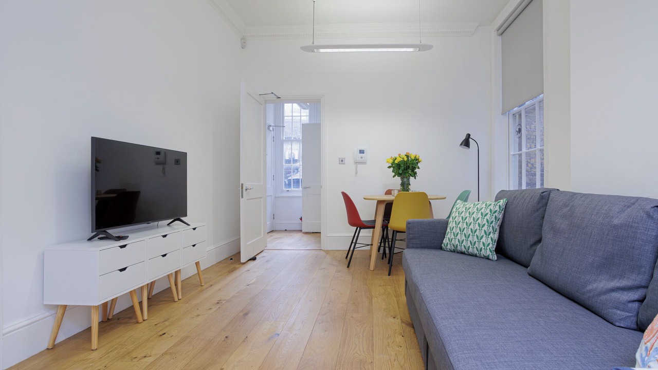 Photo of Livingroom in Fitzrovia