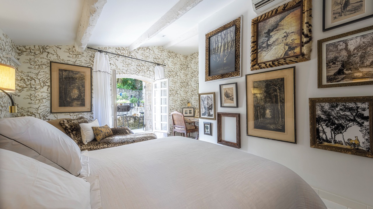 Photo of Bedroom in Les Baux-de-Provence