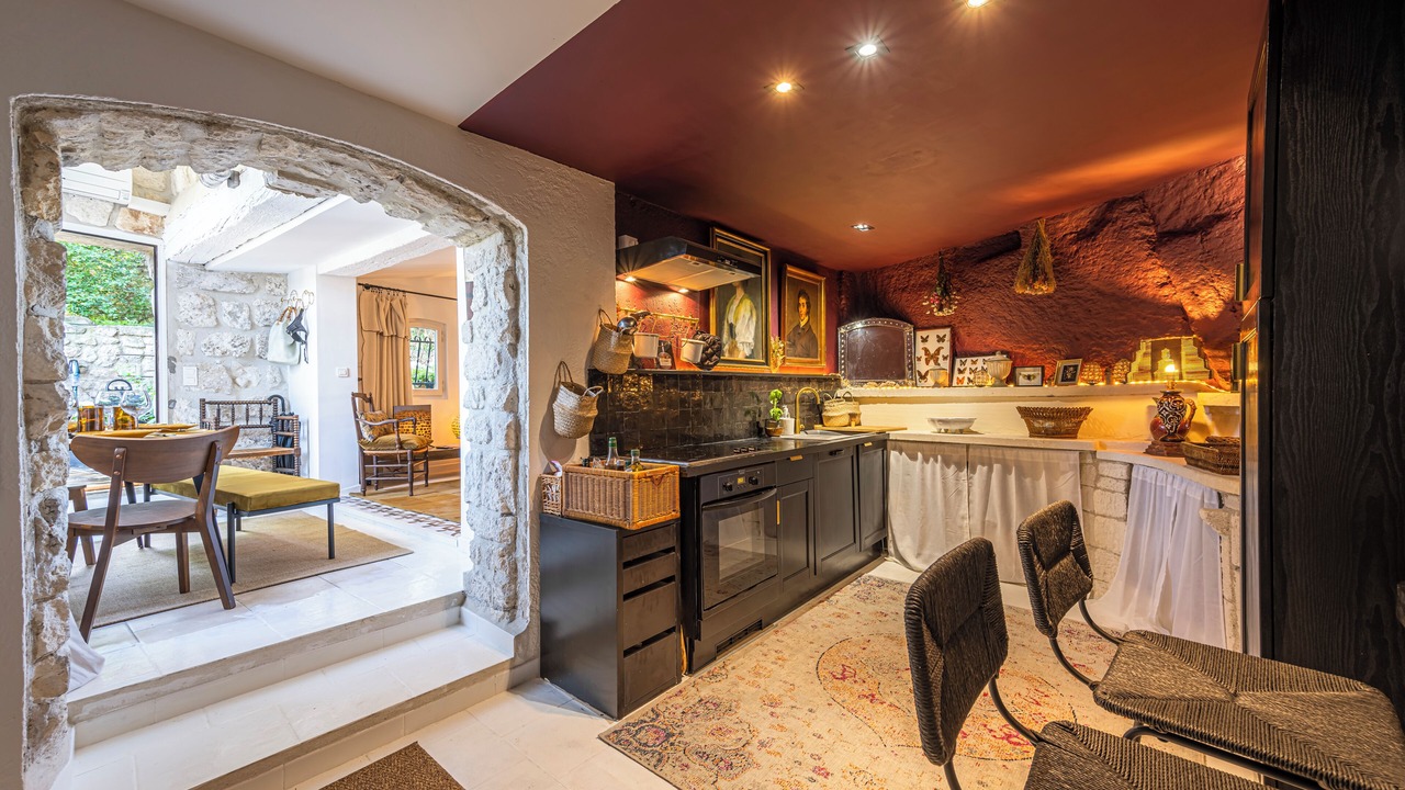 Photo of Kitchen in Les Baux-de-Provence