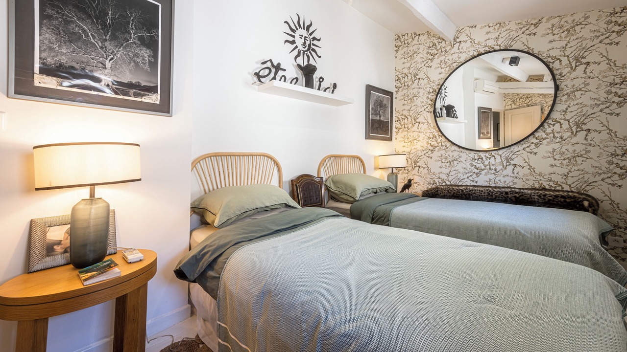 Photo of Bedroom in Les Baux-de-Provence