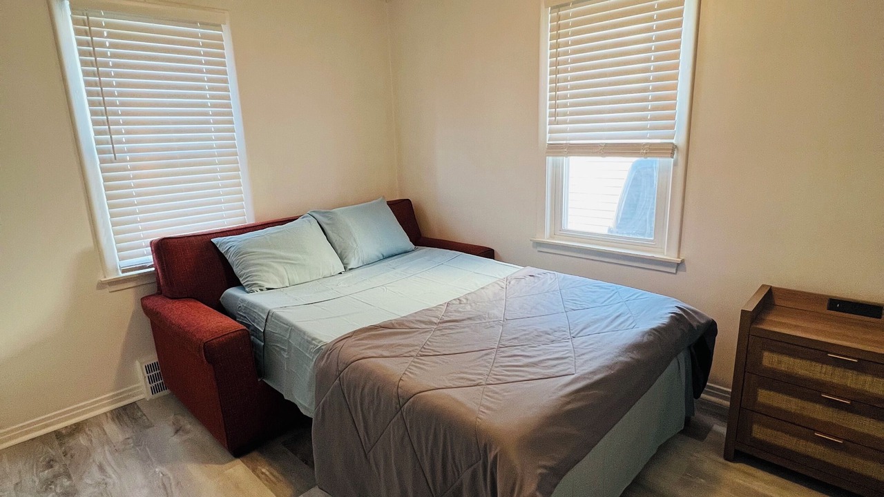 Photo of Bedroom in Ferndale