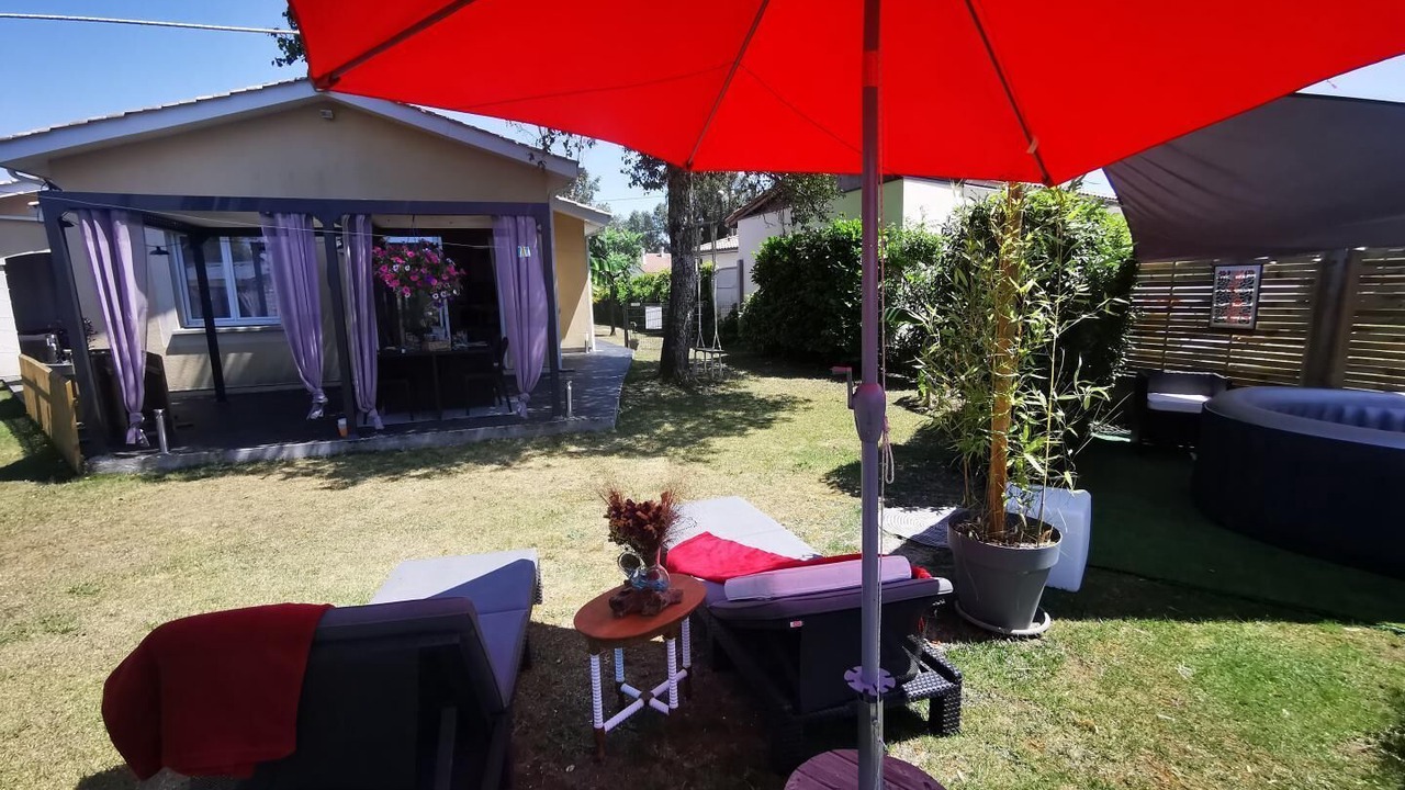 Photo of Patio Balcony in Saint-Laurent-de-Medoc