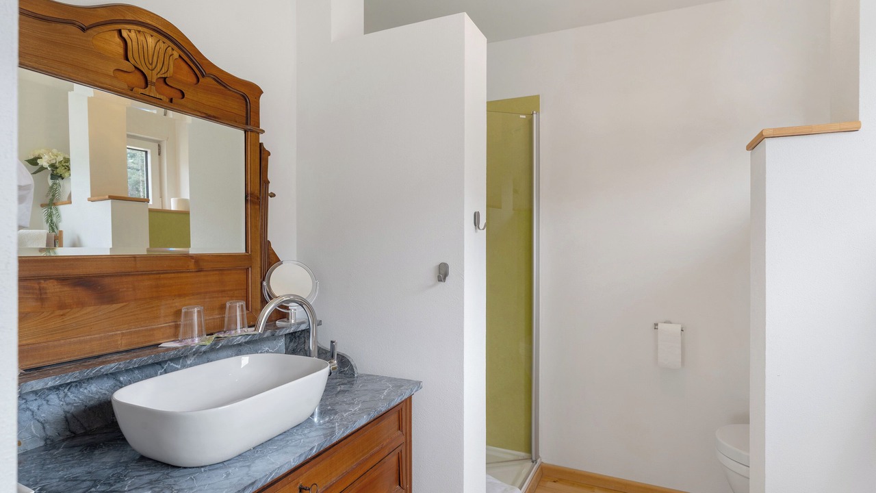 Photo of Bathroom in Hallwangen