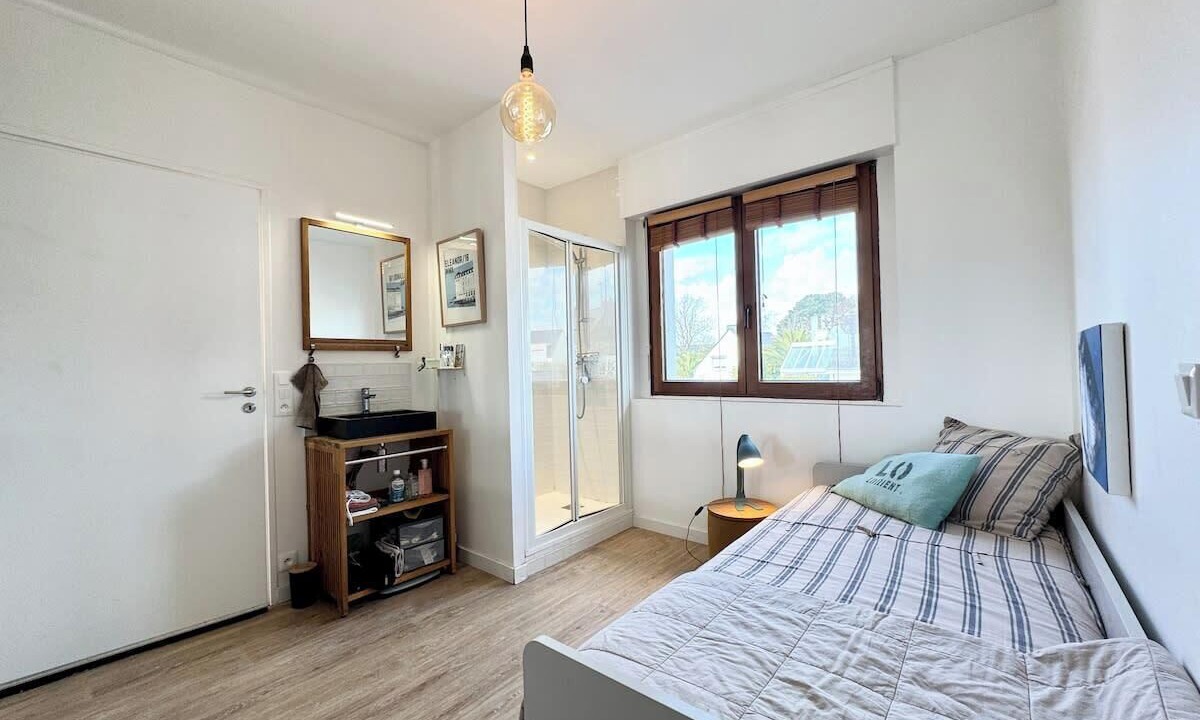 Photo of Bedroom in Larmor-Plage