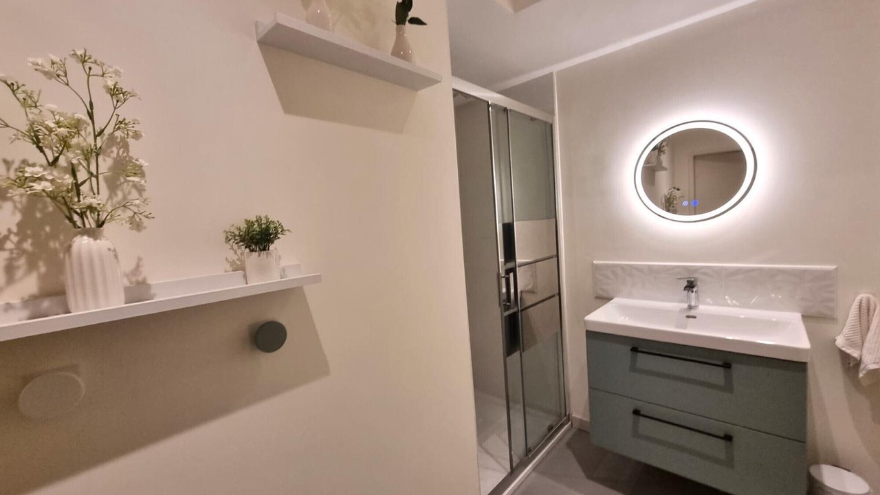 Photo of Bathroom in Saint-Priest-la-Prugne
