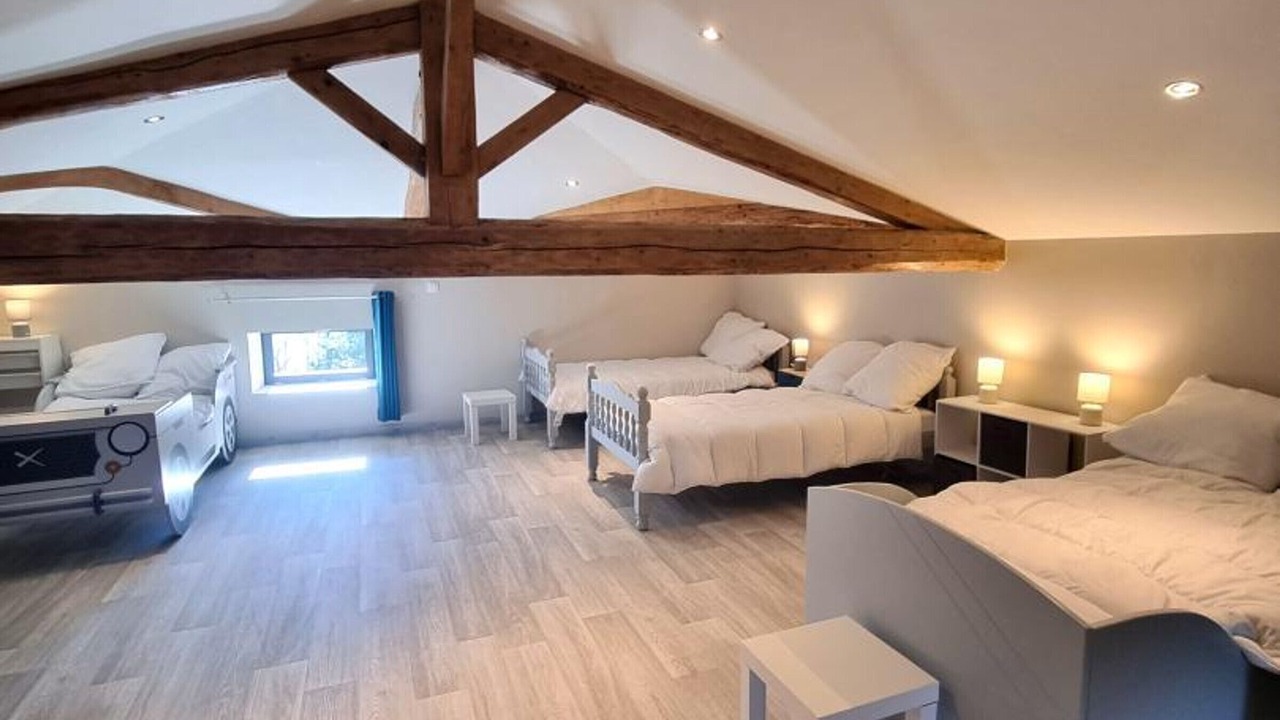 Photo of Bedroom in Saint-Priest-la-Prugne