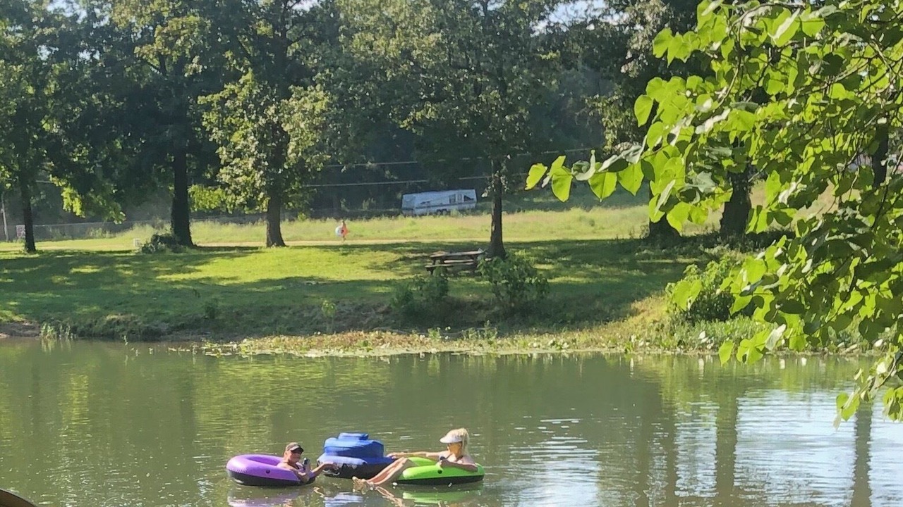 Photo of Others in Hardy
