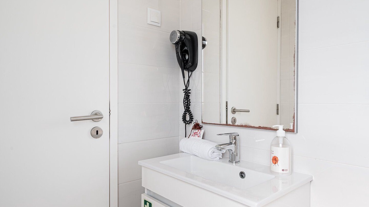 Photo of Bathroom in Aveiro