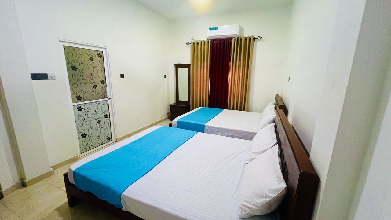 Photo of Bedroom in Trincomalee