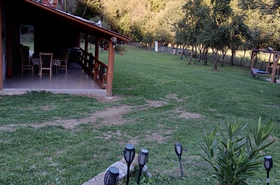 Photo of Outdoor in Motru