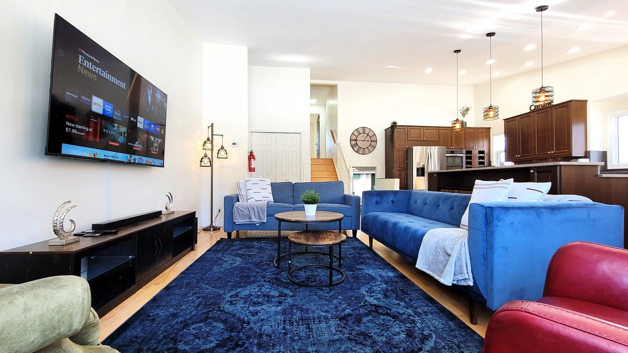 Photo of Livingroom in Northwest Calgary