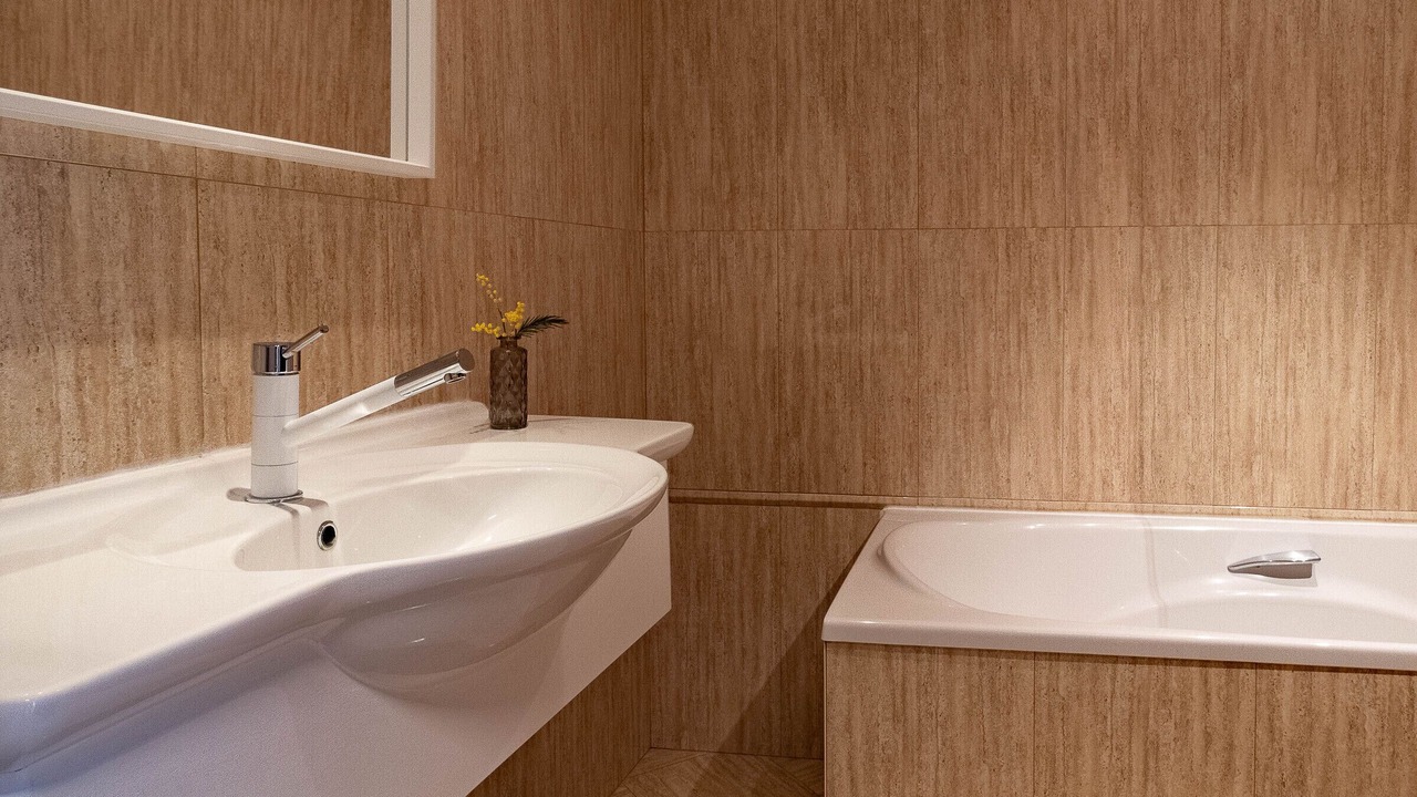 Photo of Bathroom in Cholet