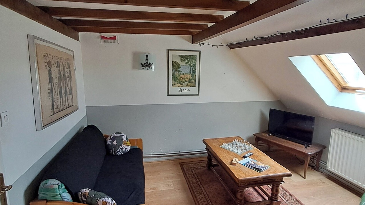 Photo of Livingroom in Ecuelles