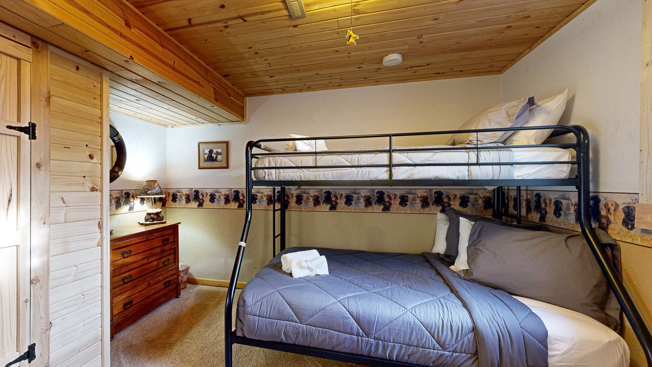 Photo of Bedroom in Nekoosa