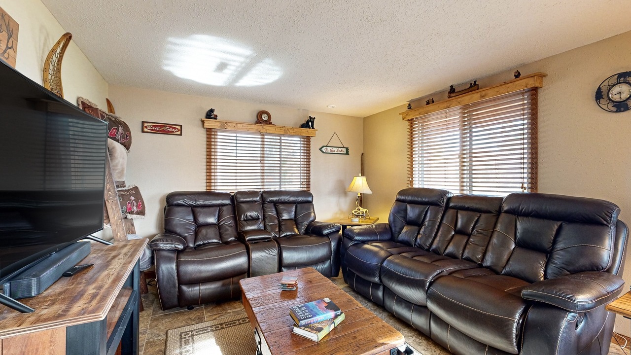 Photo of Livingroom in Nekoosa