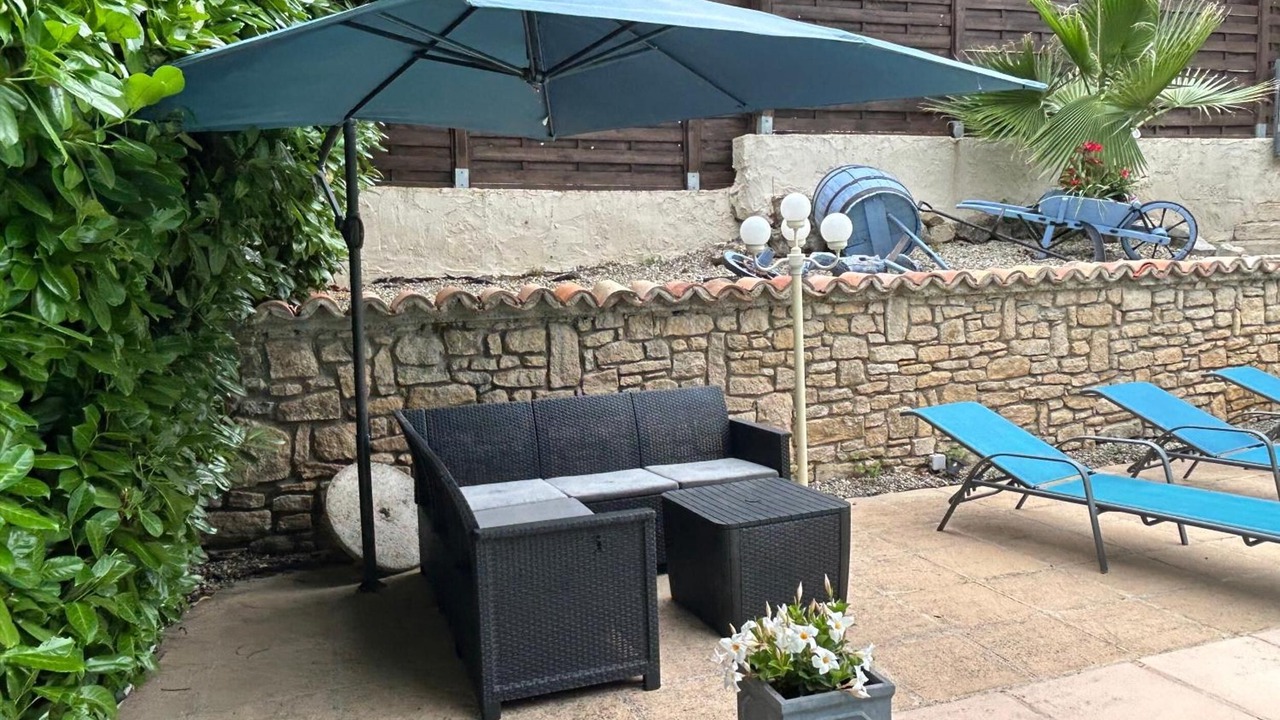 Photo of Patio Balcony in Villarzel-du-Razes
