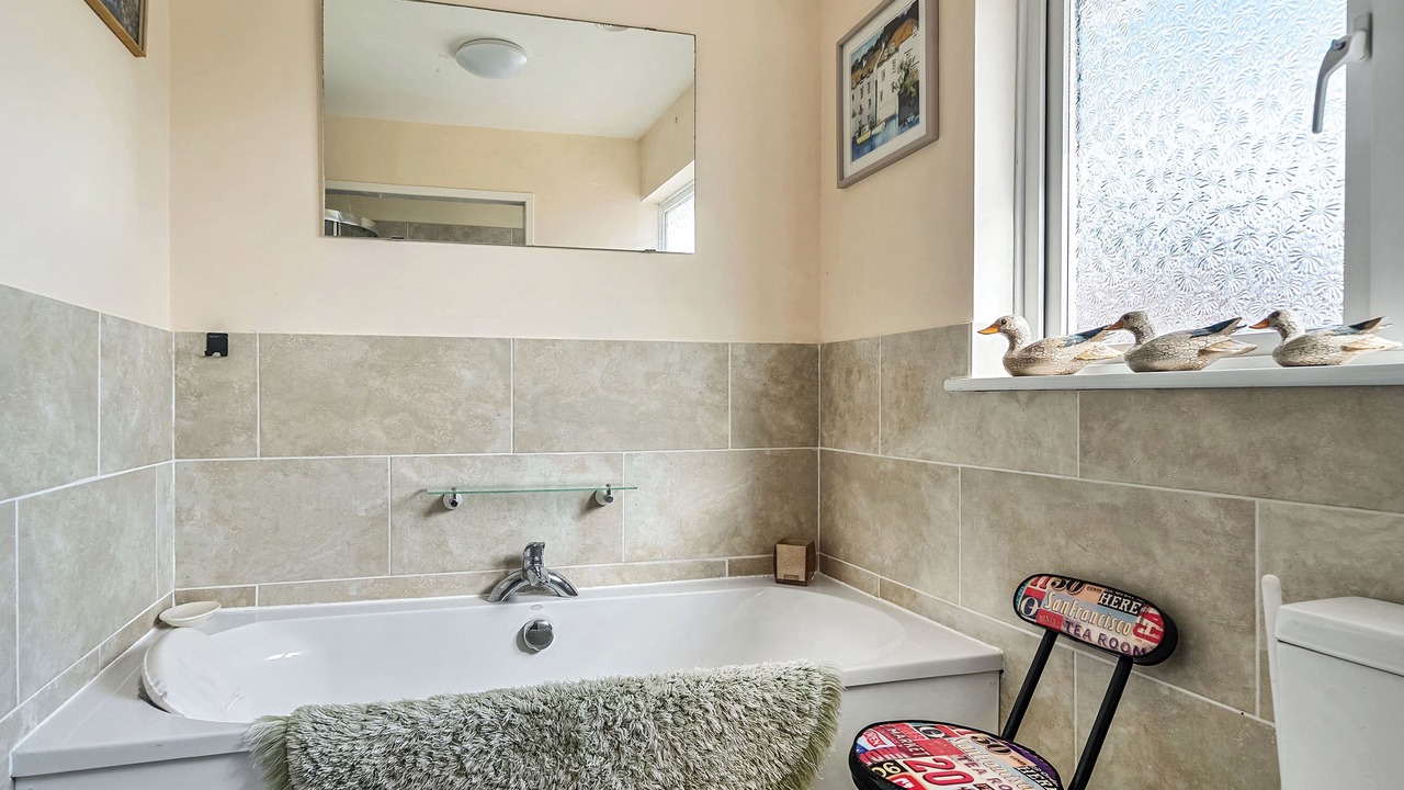 Photo of Bathroom in Woodbury