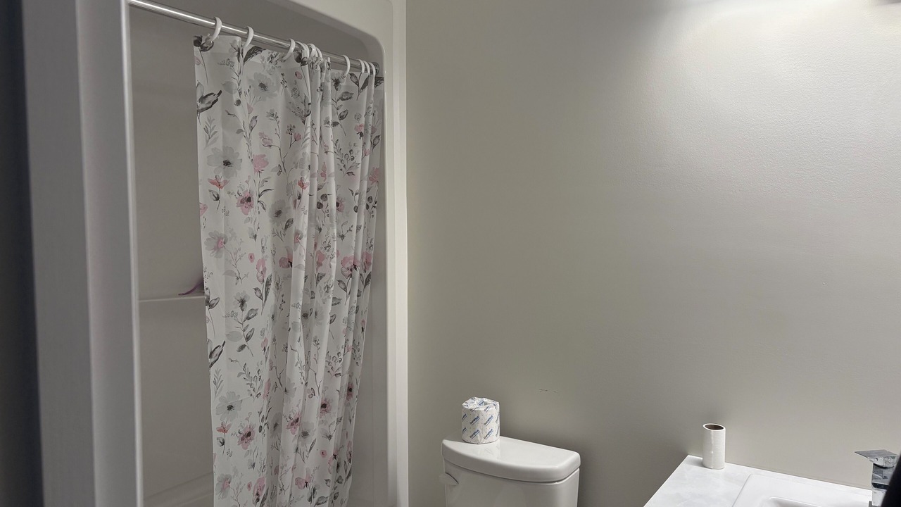 Photo of Bathroom in Niagara Falls