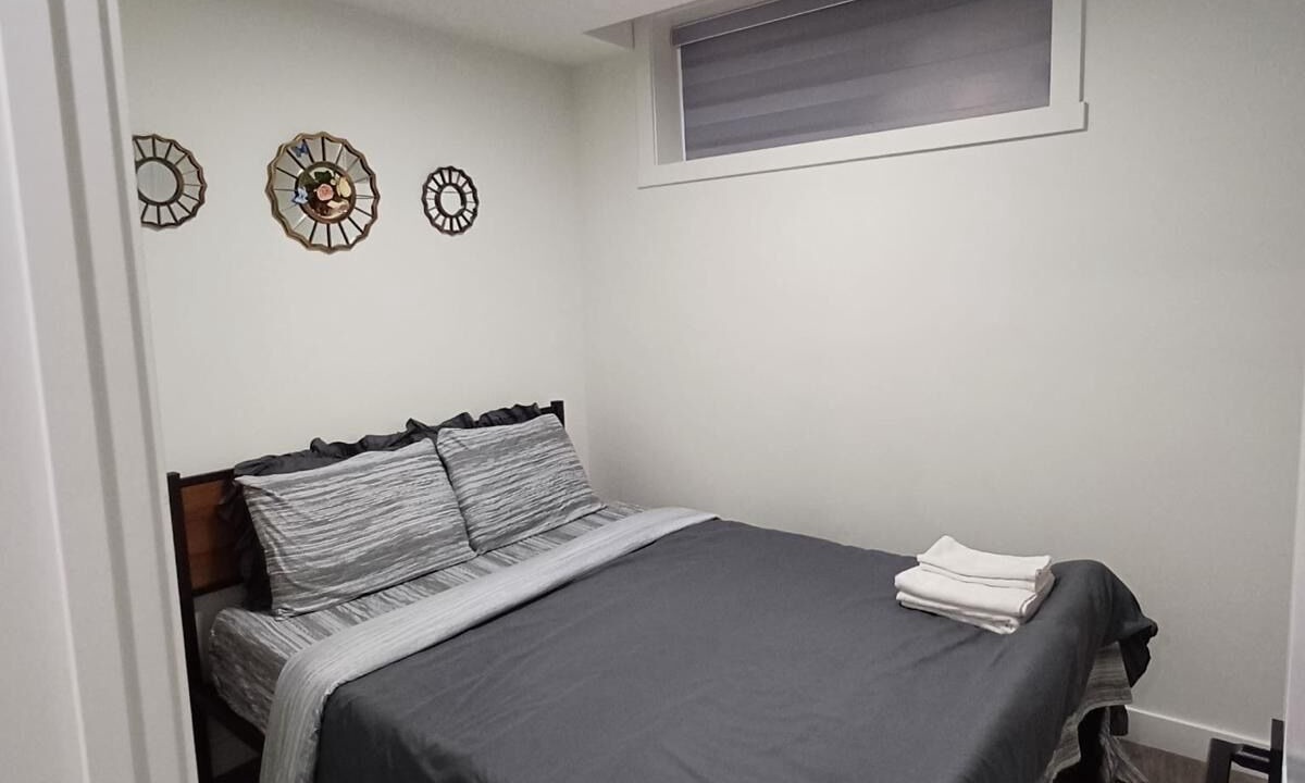 Photo of Bedroom in Evanston