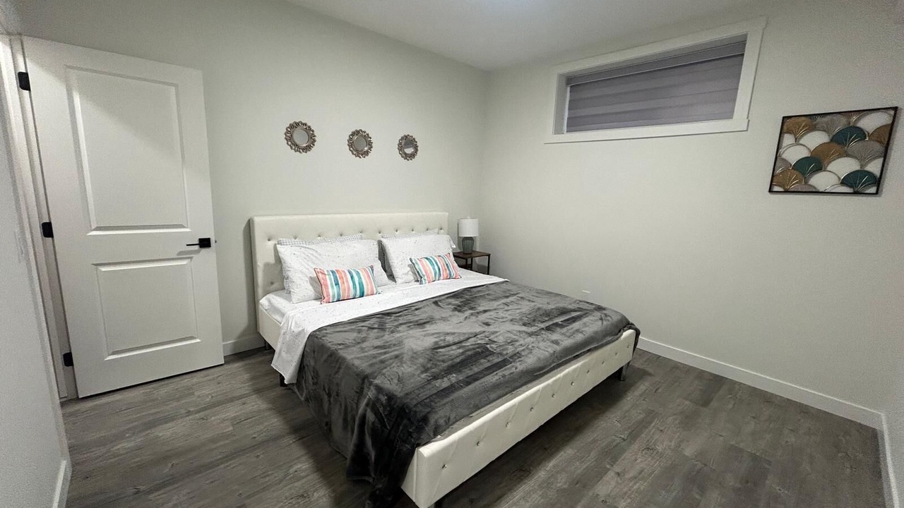 Photo of Bedroom in Evanston