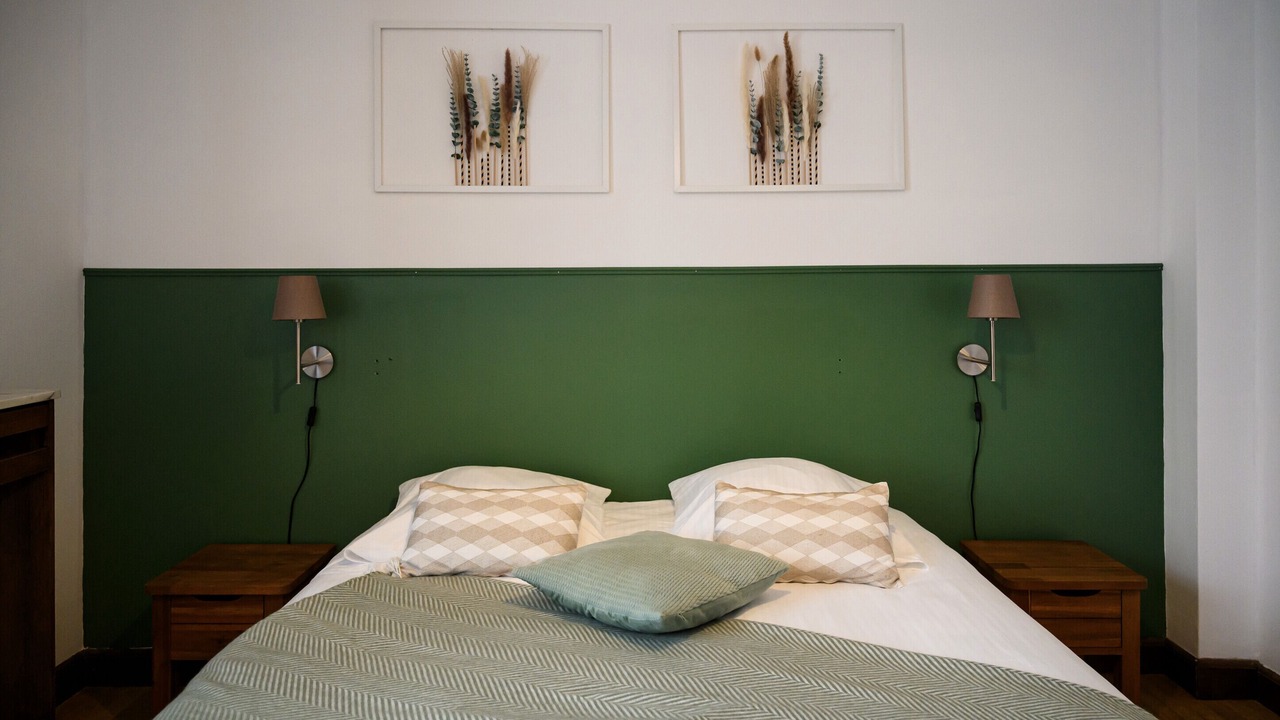 Photo of Bedroom in Chenou
