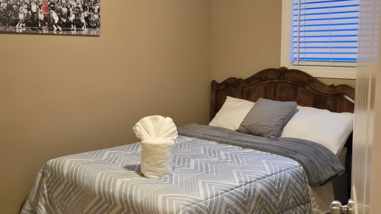 Photo of Bedroom in Airdrie