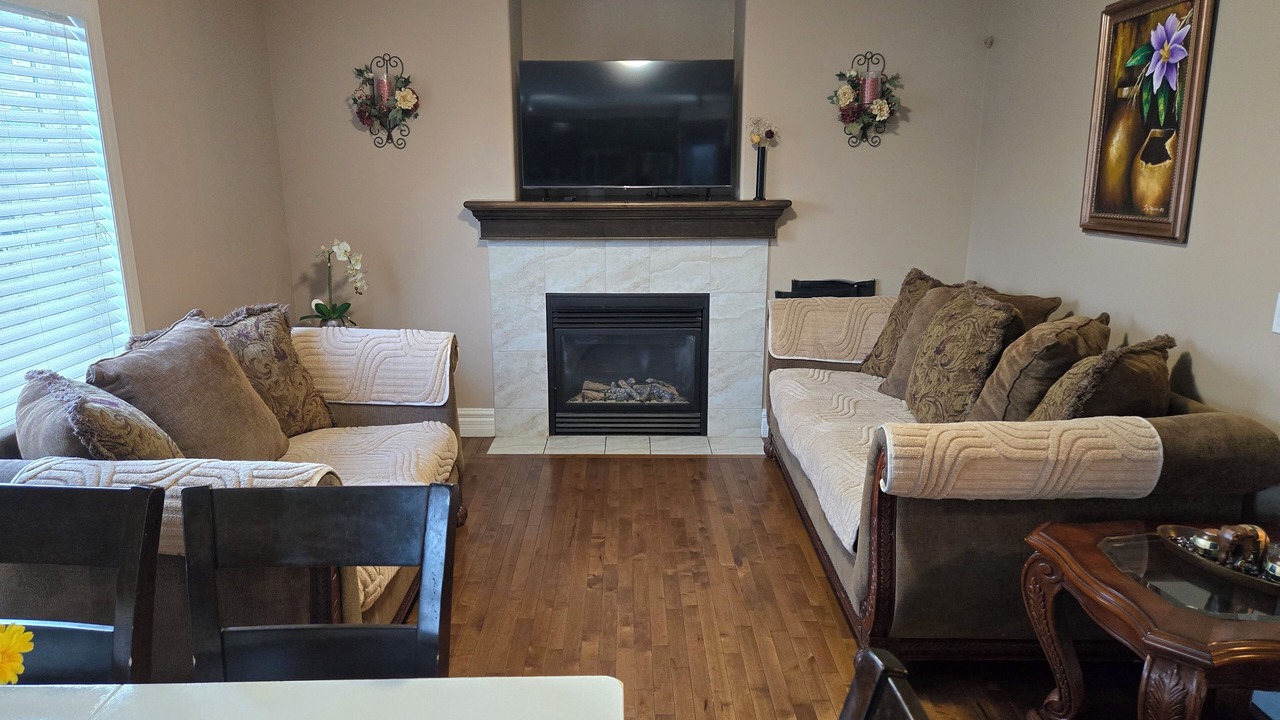 Photo of Livingroom in Airdrie