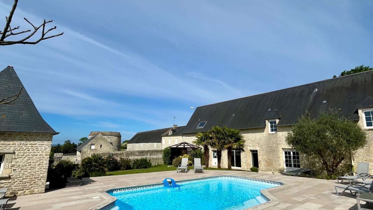 Photo of Outdoor in Saint-Come-de-Fresne