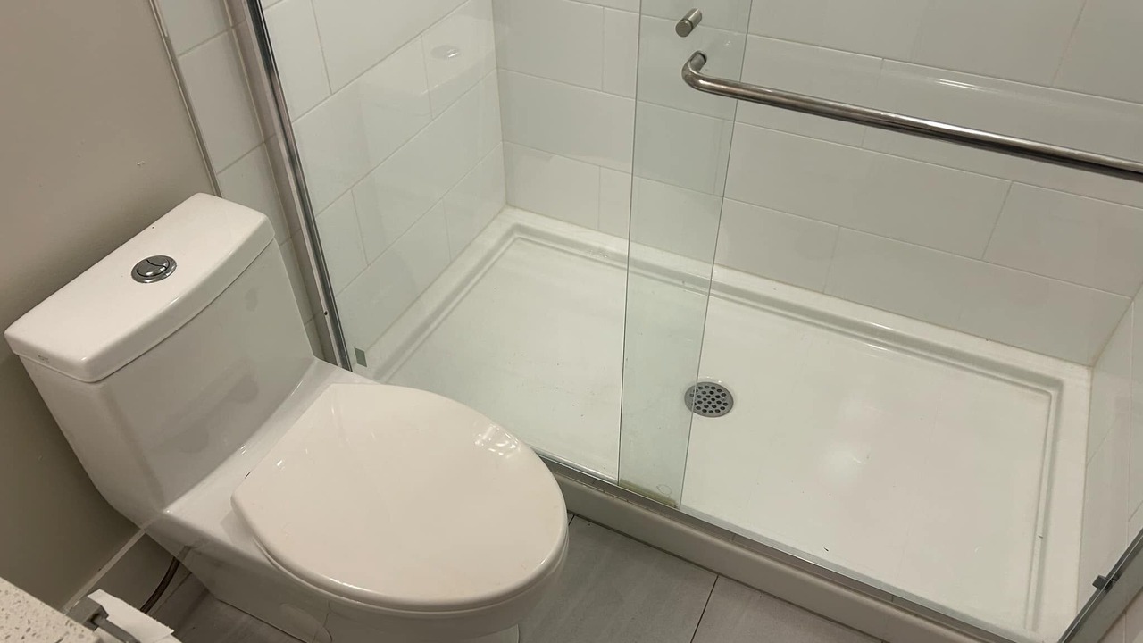 Photo of Bathroom in Maple Ridge