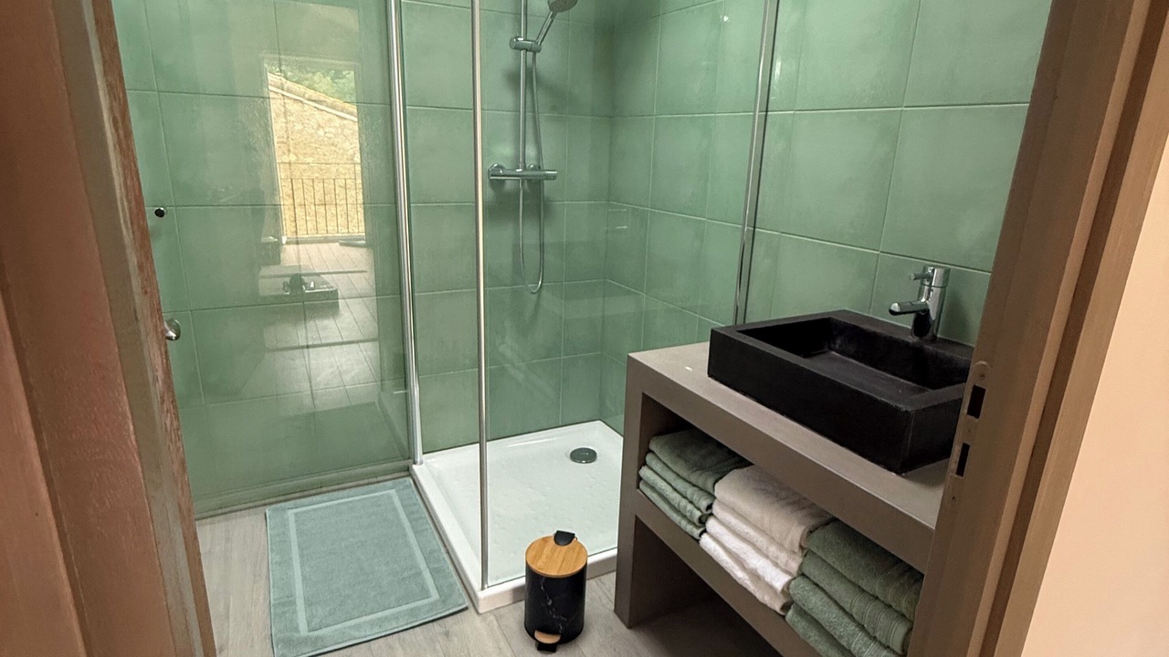 Photo of Bathroom in Bizanet