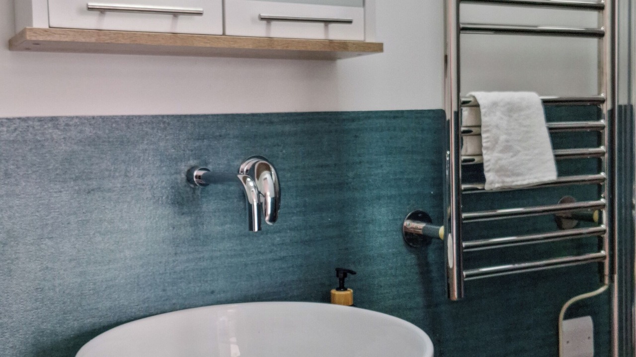 Photo of Bathroom in Ashford